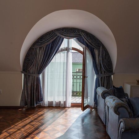 Hotel Viliam Frano Нитра Екстериор снимка